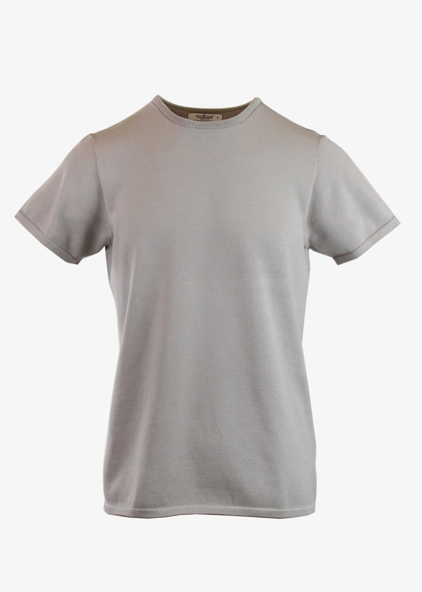 Beckett Tee in slate grey with tailored fit and tubular trim.