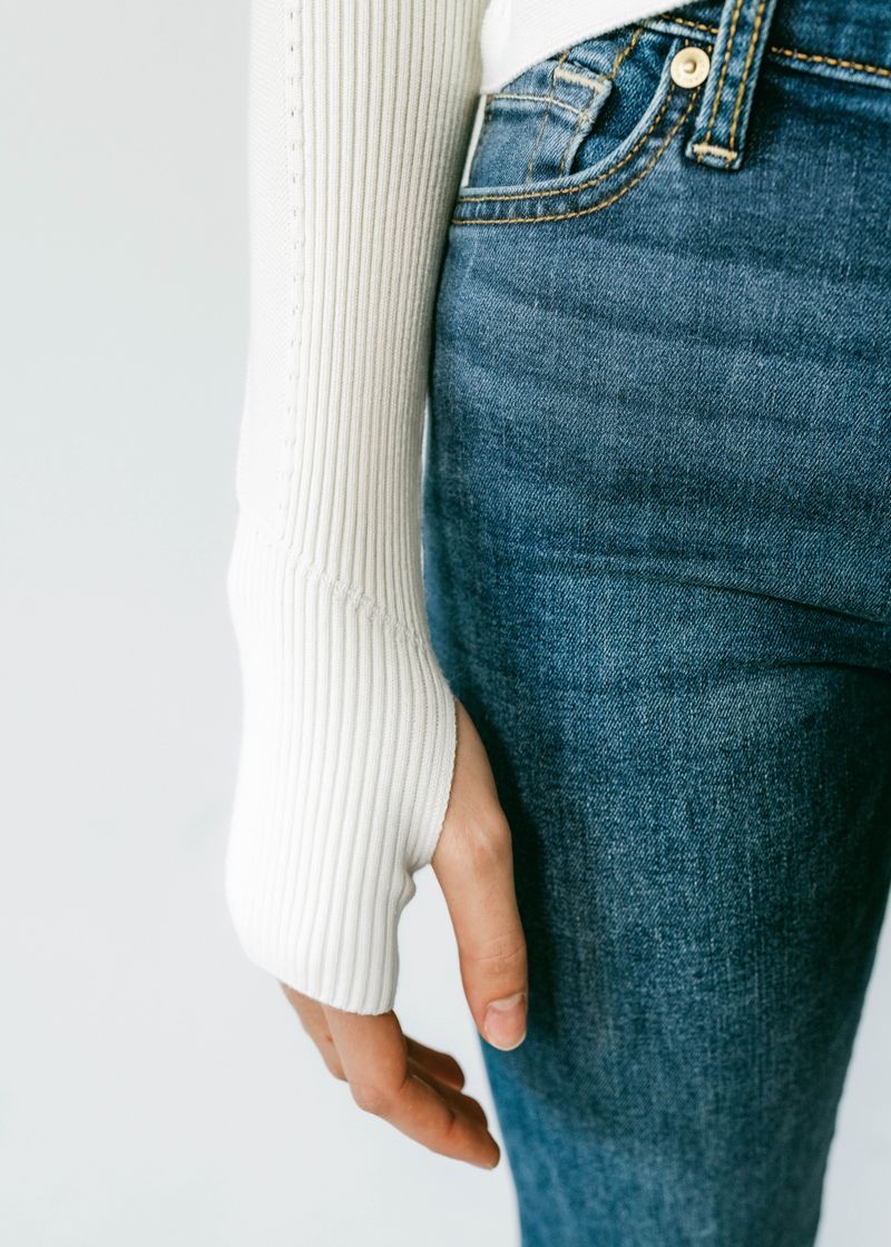 Isolde Slim Crewneck
